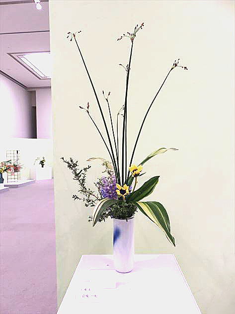 平成28年 春のいけばな展 士峰流　作品1